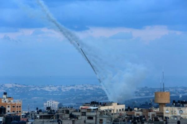 GAZA CITY, GAZA - OCTOBER 07: A view of rockets fired by Palestinians in respo<em></em>nse to Israeli airstrikes during an operation in Gaza City, Gaza on October 07, 2023. 5,000 rockets, shells fired from Gaza towards Israel in 1st 20 minutes of operation. (Photo by Abed Rahim Khatib/Anadolu Agency via Getty Images)