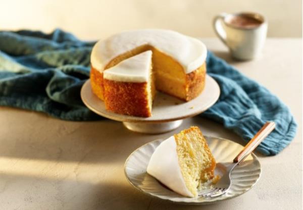 Would you just get a look at this decadent lemon cake (Picture: Asda)