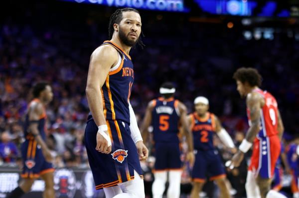 Jalen Brunson leads the Knicks against the 76ers in Game 5.