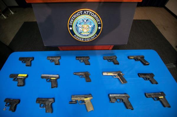 Guns seized from H-Block gang. 