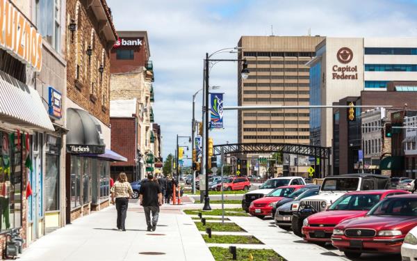 A shot of downtown Topeka.