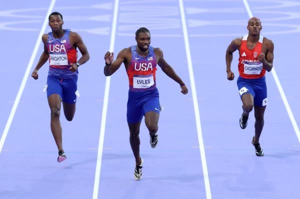  Bro<em></em>nze medalist Noah Lyles of Team United States competes during the Men's 200m Final on day thirteen of the Olympic Games Paris 2024 at Stade de France on August 08, 2024 in Paris, France.