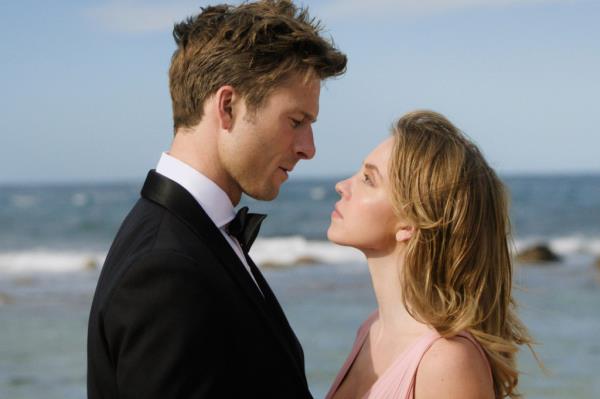 ANYONE BUT YOU, from left: Glen Powell, Sydney Sweeney