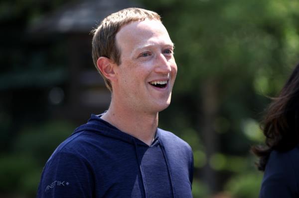 me<em></em>ta CEO Mark Zuckerberg has reportedly obtained a permit to learn how to fly.