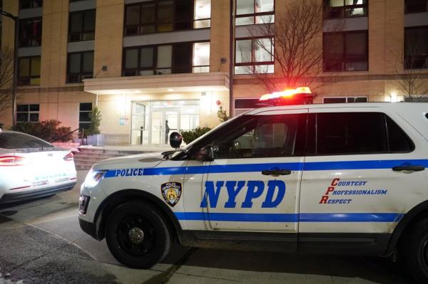 Police at the scene wher<em></em>e a person was shot inside of 535 Unio<em></em>n Avenue in the Bronx, NY around 10:45 p.m.