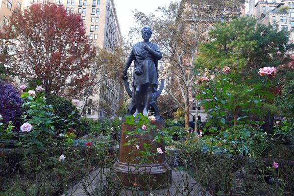 A statue of Edwin Booth in Gramercy Park. 