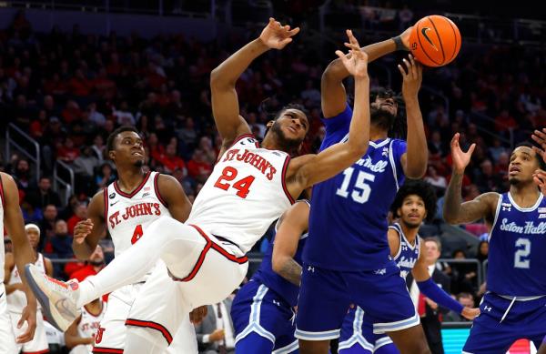 Jaden Bediako (R.) grabs a rebound during Seton Hall's win over St. John's on Feb. 18, 2024. 