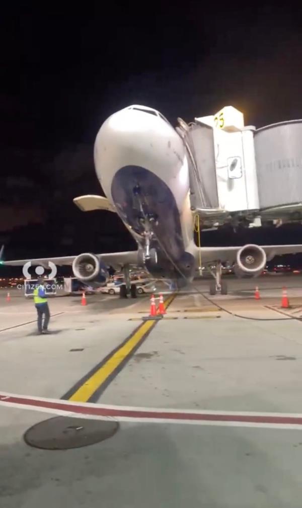 JetBlue plane tipped backward at JFK