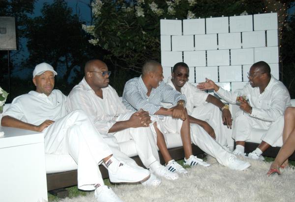 A pjhoto of Russell Simmons, Steve Stoute, Jay-Z, Sean 