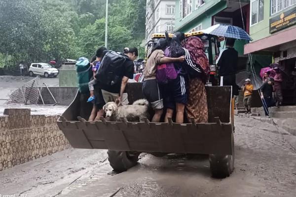 Prime Minister Narendra Modi’s office said in a statement that the government would support state authorities in the aftermath of the flooding.