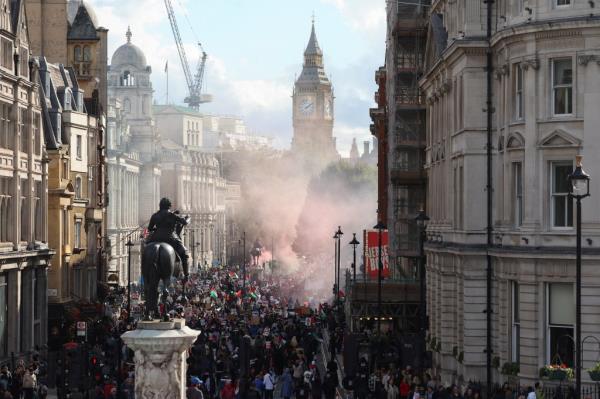 A photo of the Lo<em></em>ndon pro-Palestinian rally.