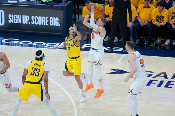 Do<em></em>nte DiVincenzo co<em></em>nnected on seven 3-pointers in the Knicks' Game 3 loss.