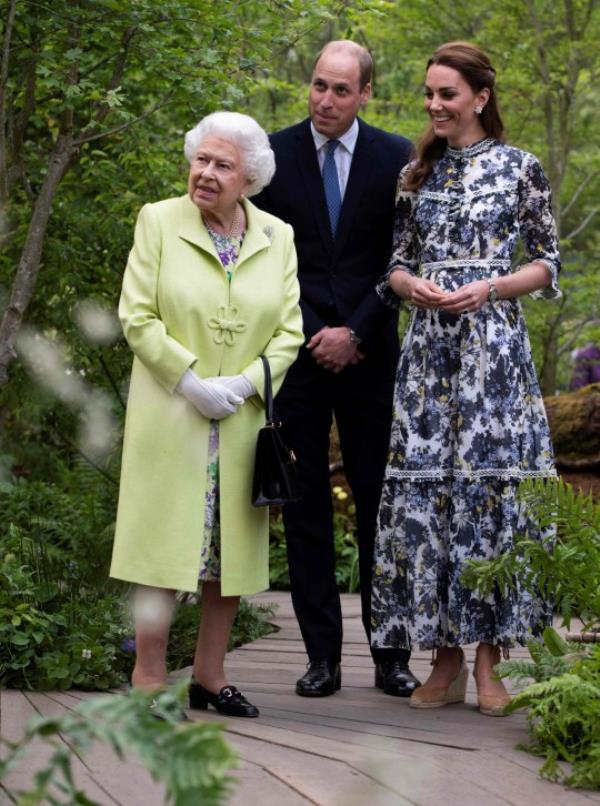 Britain's Catherine, Duchess of Cambridge (R) shows Britain's Queen Elizabeth II (L) and Britain's Prince William, Duke of Cambridge, around the 'Back to Nature Garden' garden, that she designed along with Andree Davies and Adam White, during their visit to the 2019 RHS Chelsea Flower Show in Lo<em></em>ndon on May 20, 2019. - The Chelsea flower show is held annually in the grounds of the Royal Hospital Chelsea. (Photo by Geoff Pugh / POOL / AFP)GEOFF PUGH/AFP/Getty Images