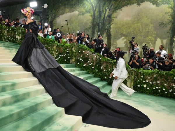  Zendaya arrives for the 2024 Met Gala at the Metropolitan Museum of Art on May 6, 2024, in New York. The Gala raises mo<em></em>ney for the Metropolitan Museum of Art's Costume Institute. 